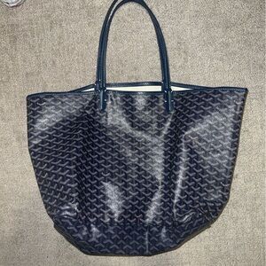 Goyard GM